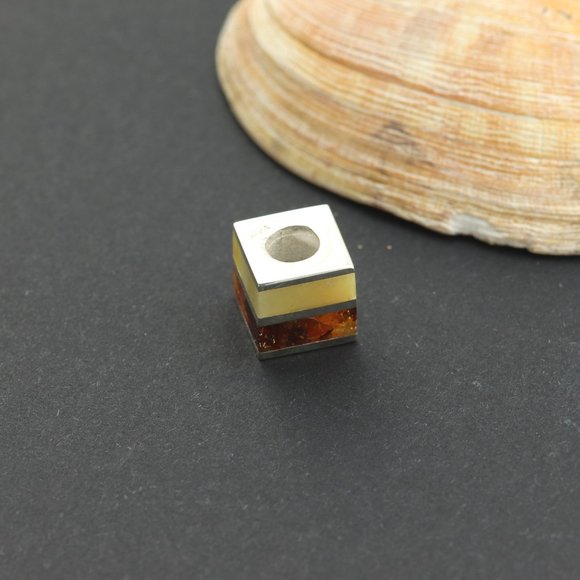 Sterling silver square charm with natural Baltic amber, silver charm - Picture 6 of 8